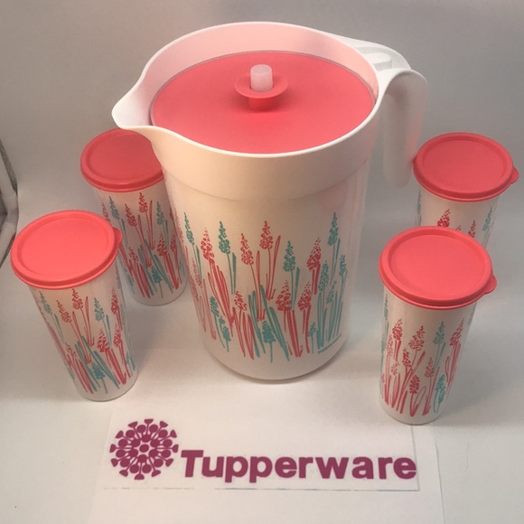 Tupperware  Set Jumbo Jug 4 Liter & 16 oz Tumbler - Picture 4 of 16